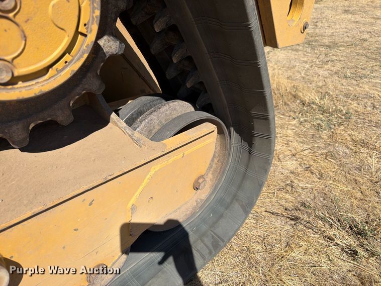 image for item FM7652 2018 Caterpillar 299D2 tracked skid steer loader