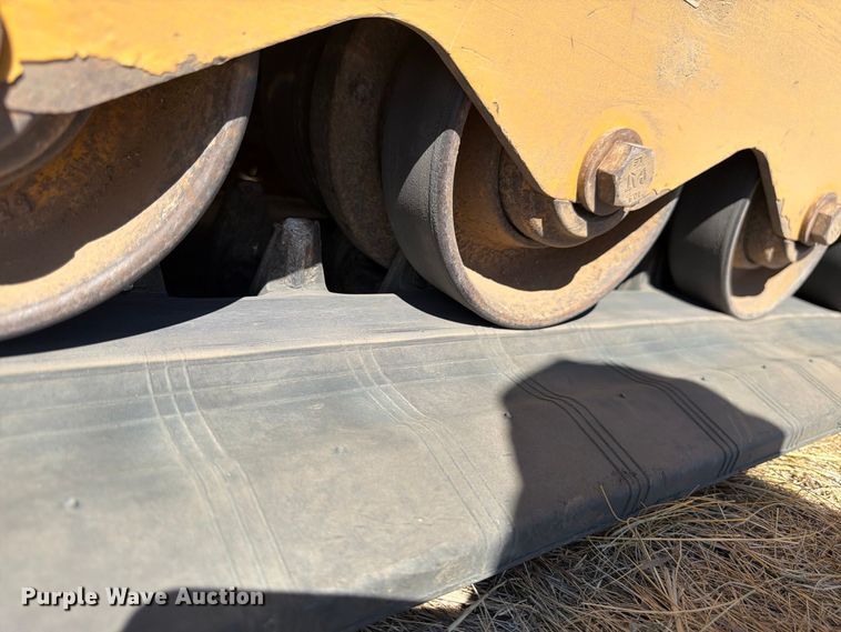 image for item FM7652 2018 Caterpillar 299D2 tracked skid steer loader