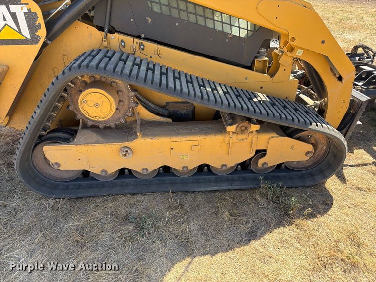 image for item FM7652 2018 Caterpillar 299D2 tracked skid steer loader