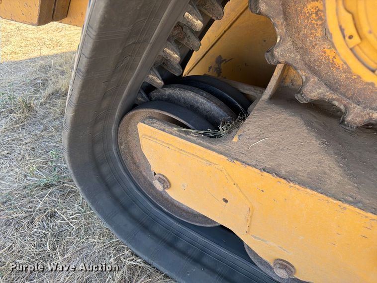 image for item FM7652 2018 Caterpillar 299D2 tracked skid steer loader