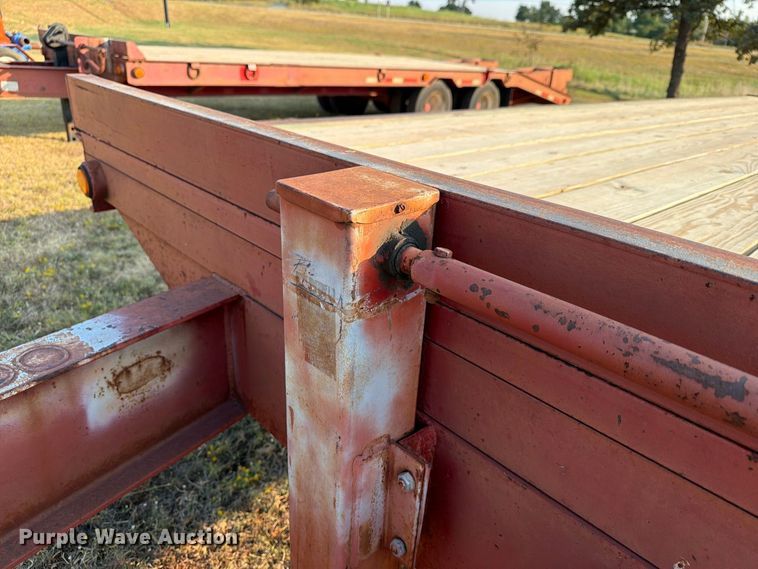 image for item FN2581 2003 Belshe equipment trailer