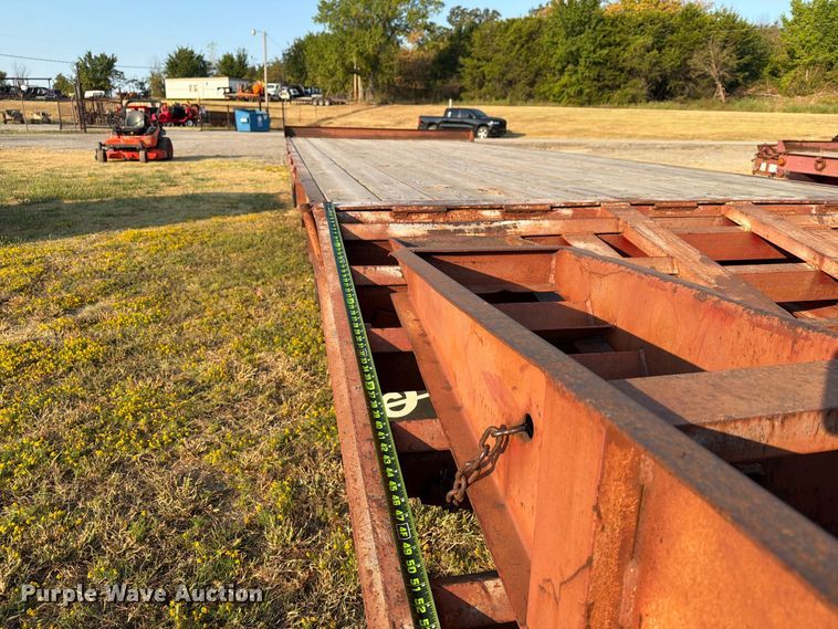 image for item FN2581 2003 Belshe equipment trailer