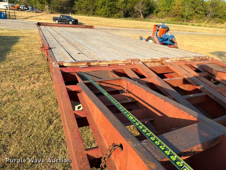 image for item FN2583 2003 Belshe equipment trailer