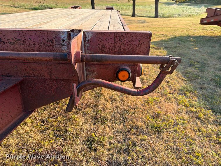 image for item FN2583 2003 Belshe equipment trailer