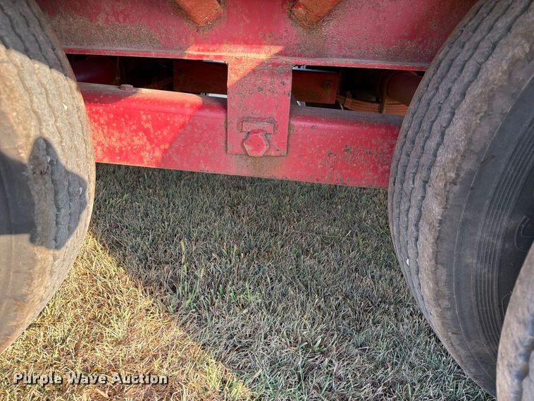 image for item FN2583 2003 Belshe equipment trailer
