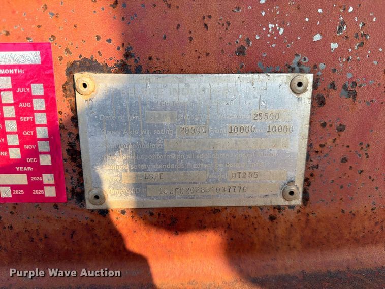 image for item FN2583 2003 Belshe equipment trailer