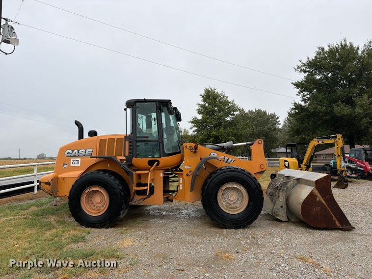 image for item FN2593 2012 Case 821F wheel loader