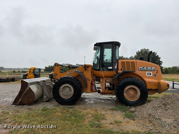 image for item FN2593 2012 Case 821F wheel loader