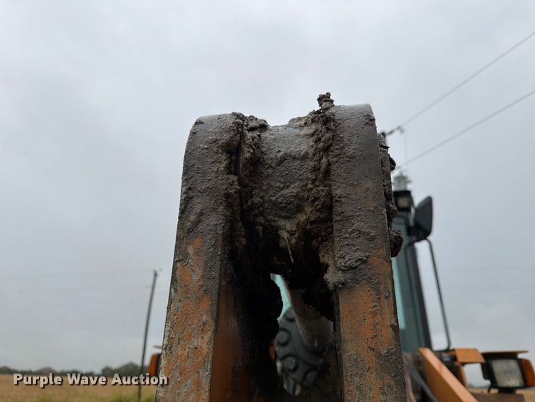 image for item FN2593 2012 Case 821F wheel loader