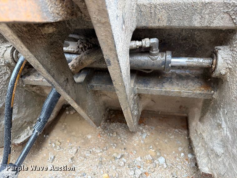image for item FN2593 2012 Case 821F wheel loader