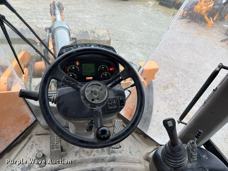 image for item FN2593 2012 Case 821F wheel loader