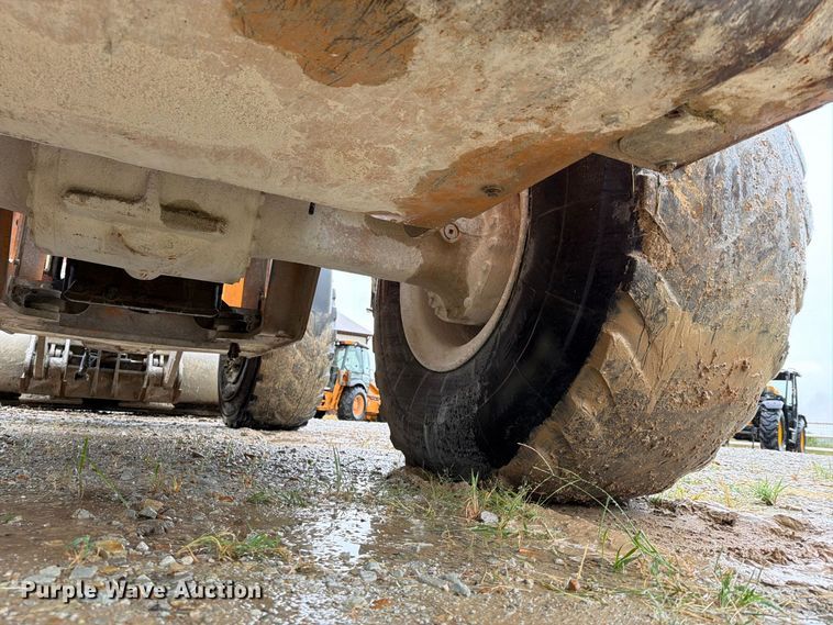 image for item FN2593 2012 Case 821F wheel loader