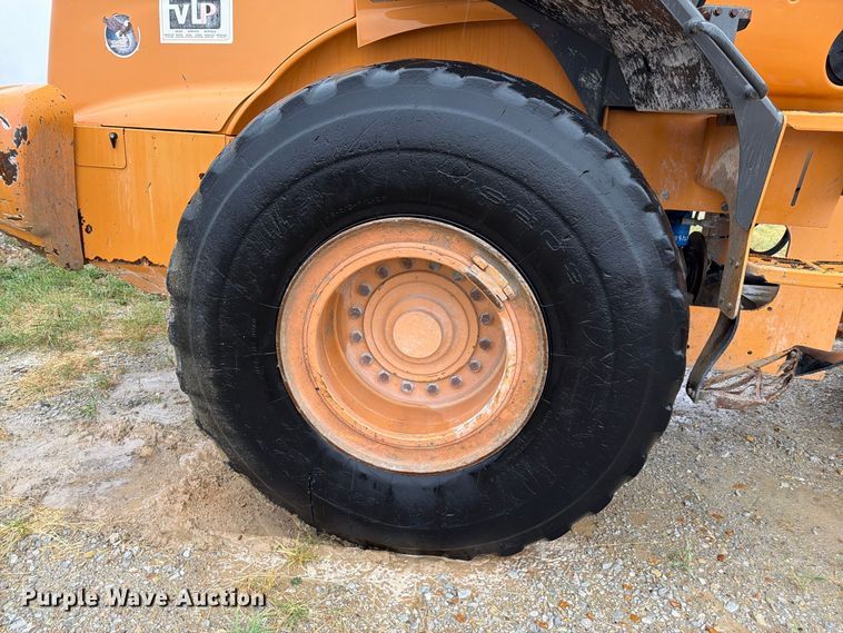 image for item FN2593 2012 Case 821F wheel loader