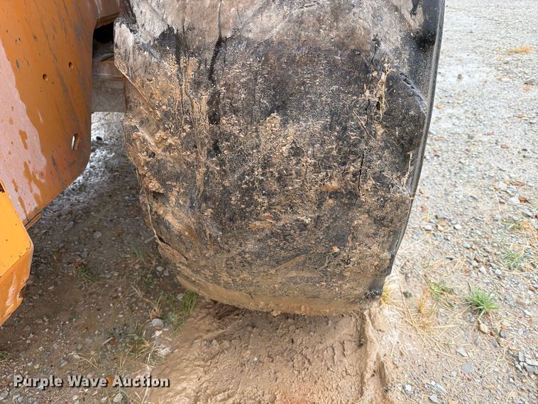 image for item FN2593 2012 Case 821F wheel loader