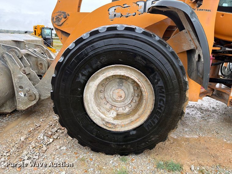 image for item FN2593 2012 Case 821F wheel loader