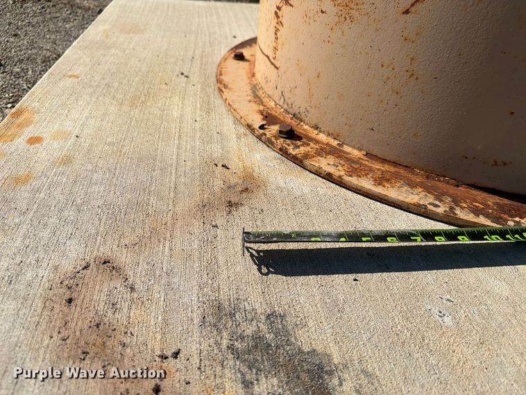 image for item FN2604 2003 Quality Tank & Mfg. Inc. separator tank