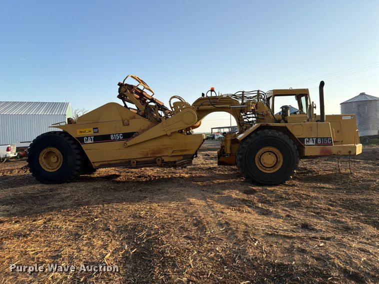 image for item FP3076 1995 Caterpillar 615C series II elevating scraper