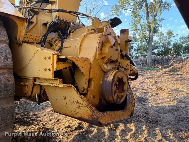 image for item FP3076 1995 Caterpillar 615C series II elevating scraper
