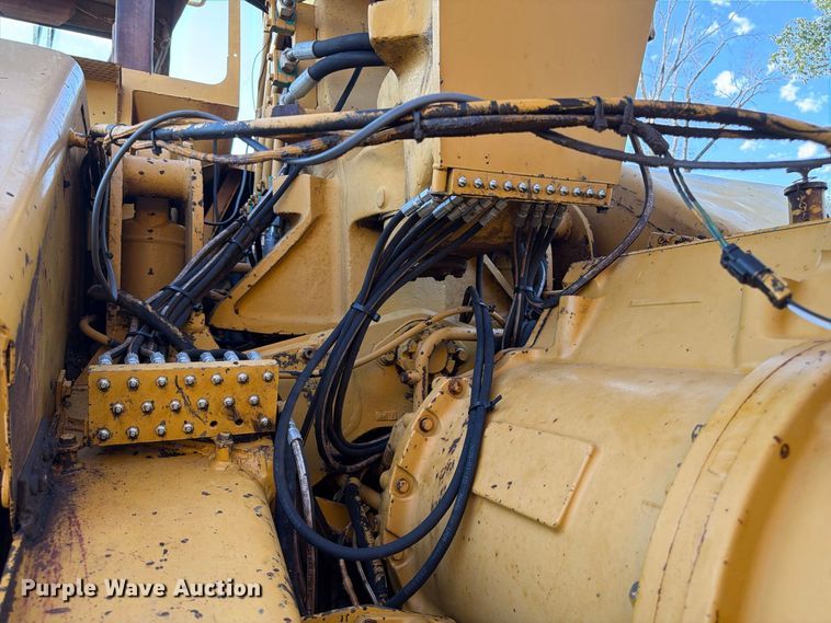 image for item FP3076 1995 Caterpillar 615C series II elevating scraper