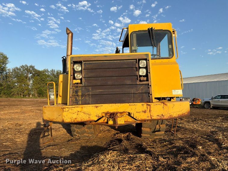 image for item FP3076 1995 Caterpillar 615C series II elevating scraper