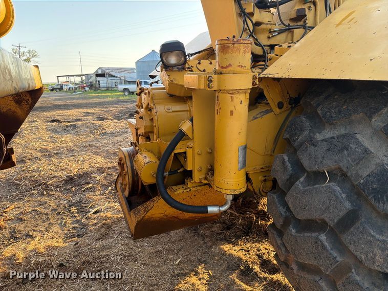 image for item FP3076 1995 Caterpillar 615C series II elevating scraper