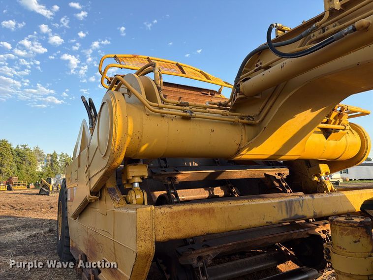 image for item FP3076 1995 Caterpillar 615C series II elevating scraper