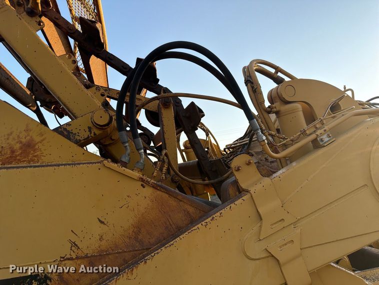 image for item FP3076 1995 Caterpillar 615C series II elevating scraper