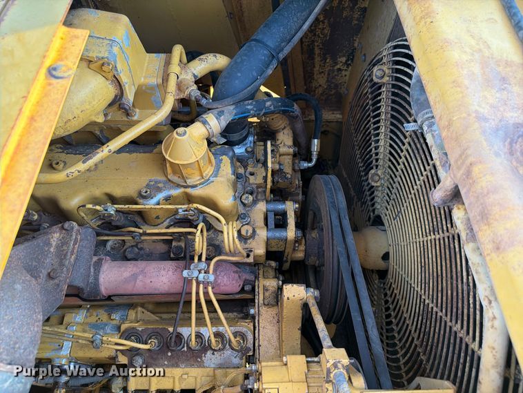 image for item FP3076 1995 Caterpillar 615C series II elevating scraper