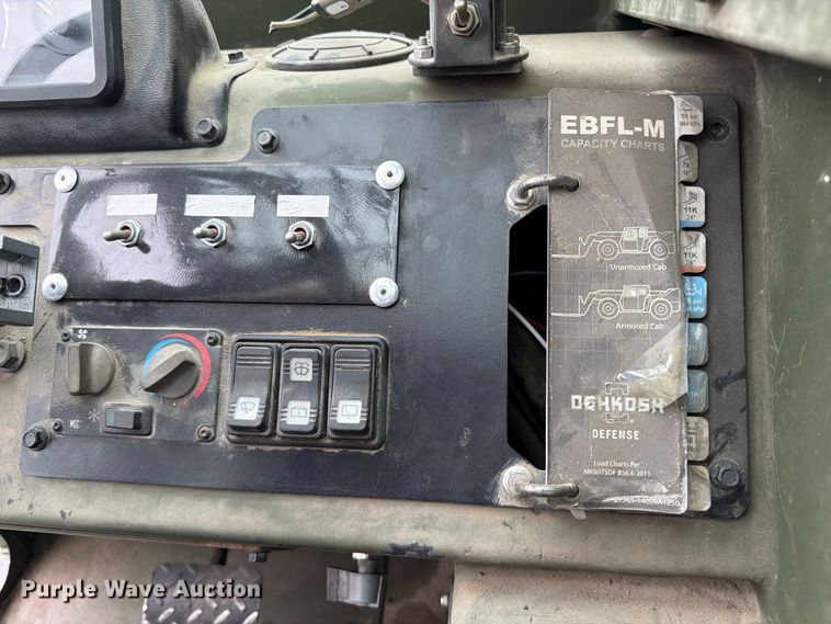 image for item FP3082 2017 Oshkosh MMV3 telehandler