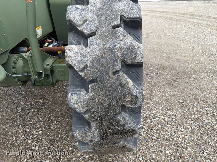 image for item FP3082 2017 Oshkosh MMV3 telehandler
