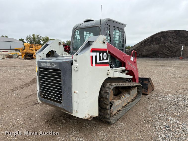 image for item FP3083 2015 Takeuchi TL10 tracked skid steer loader