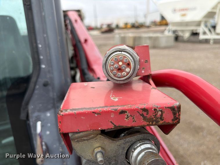 image for item FP3083 2015 Takeuchi TL10 tracked skid steer loader