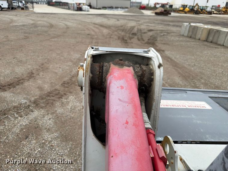 image for item FP3083 2015 Takeuchi TL10 tracked skid steer loader