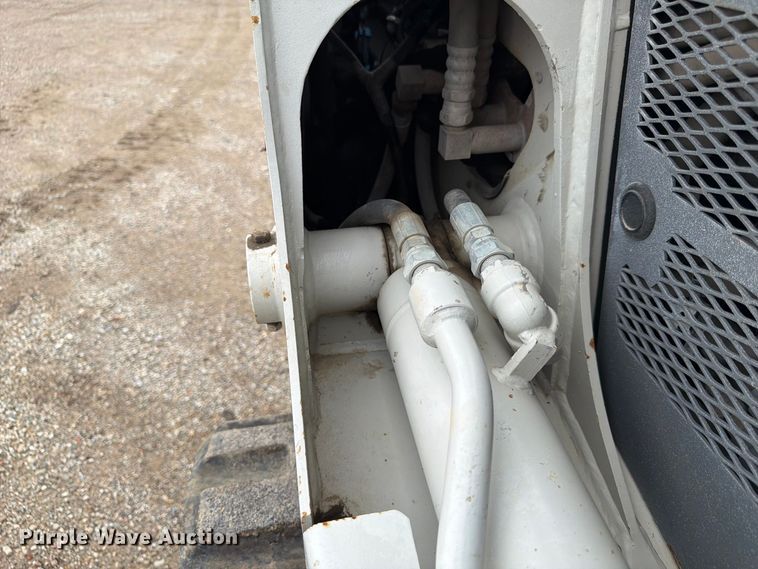 image for item FP3083 2015 Takeuchi TL10 tracked skid steer loader