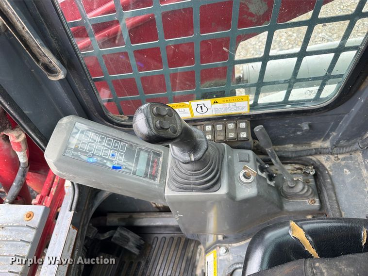 image for item FP3083 2015 Takeuchi TL10 tracked skid steer loader