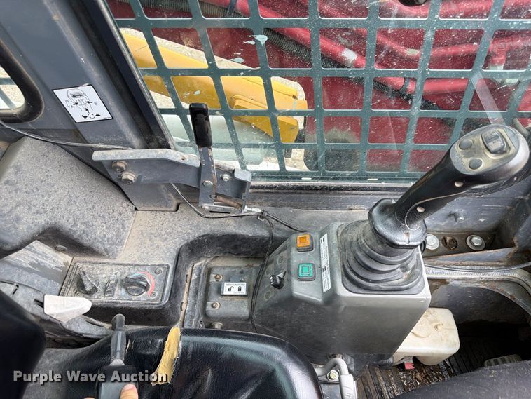 image for item FP3083 2015 Takeuchi TL10 tracked skid steer loader