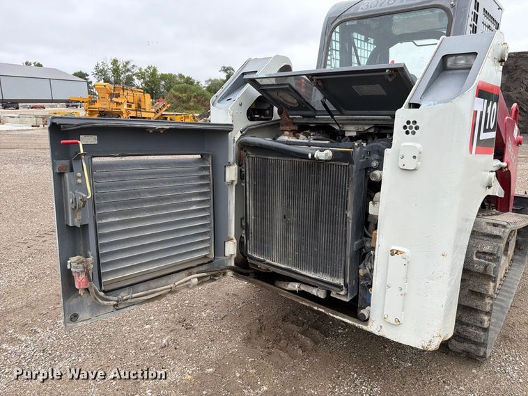 image for item FP3083 2015 Takeuchi TL10 tracked skid steer loader