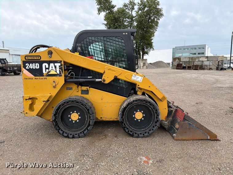 image for item FP3084 2015 Caterpillar 246D skid steer loader