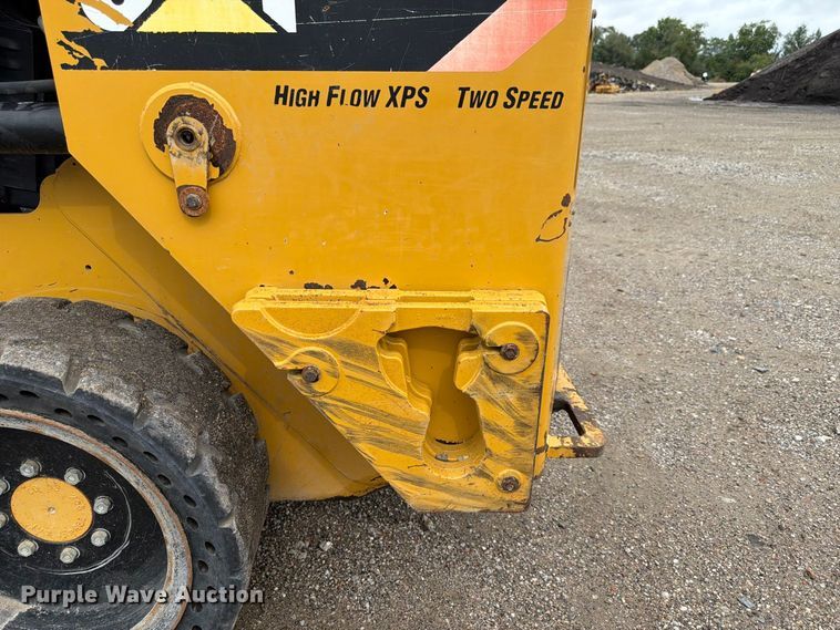 image for item FP3084 2015 Caterpillar 246D skid steer loader