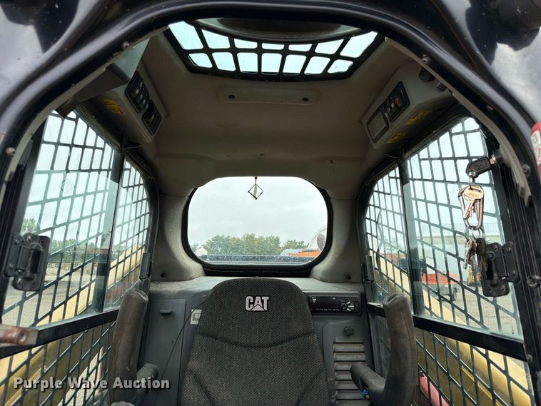 image for item FP3084 2015 Caterpillar 246D skid steer loader