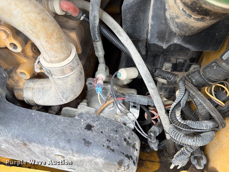 image for item FP3084 2015 Caterpillar 246D skid steer loader