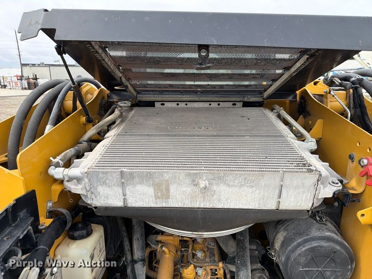image for item FP3084 2015 Caterpillar 246D skid steer loader