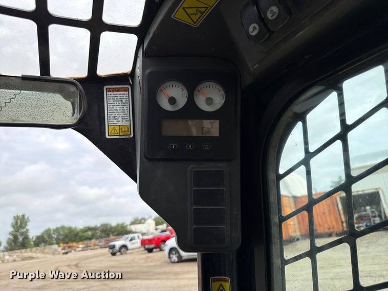 image for item FP3089 2011 Caterpillar 246C skid steer loader