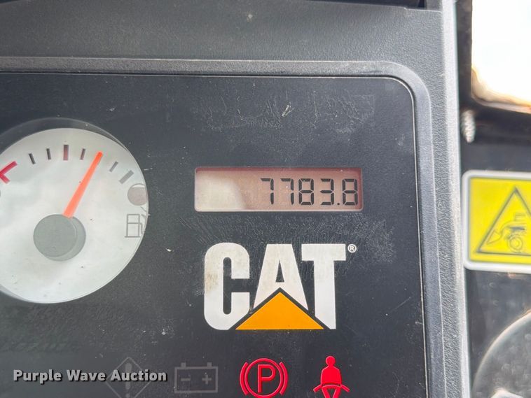 image for item FP3089 2011 Caterpillar 246C skid steer loader