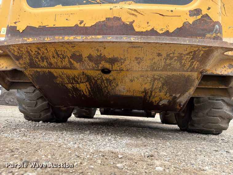 image for item FP3089 2011 Caterpillar 246C skid steer loader