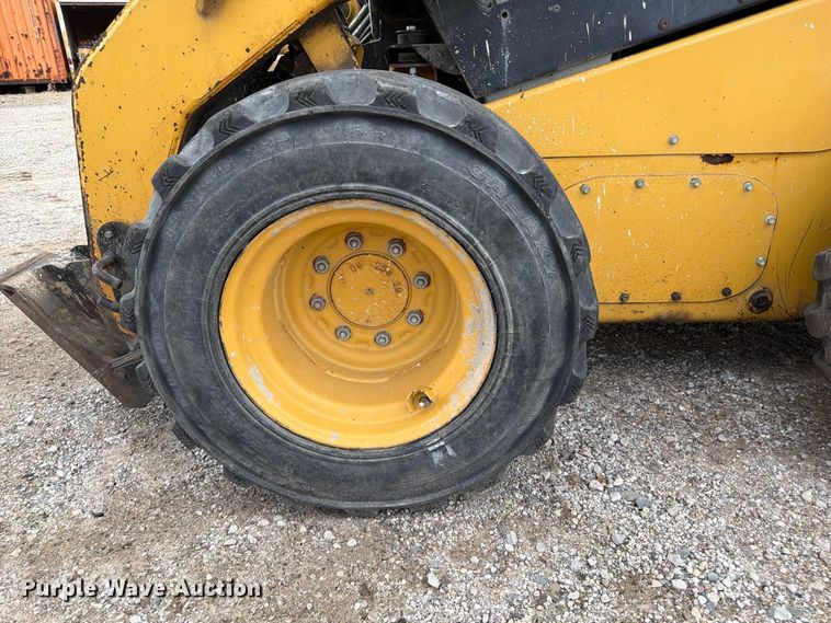 image for item FP3089 2011 Caterpillar 246C skid steer loader