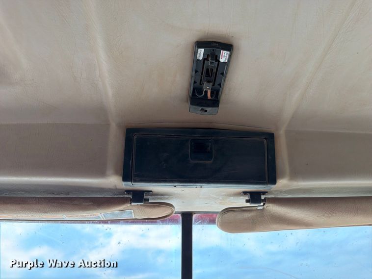 image for item FP3090 2006 Mack CHN613 dump truck