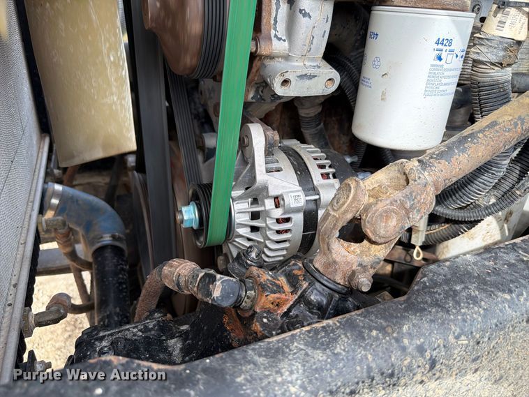 image for item FP3090 2006 Mack CHN613 dump truck