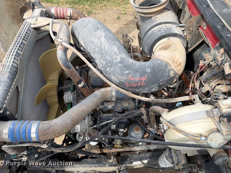 image for item FP3090 2006 Mack CHN613 dump truck