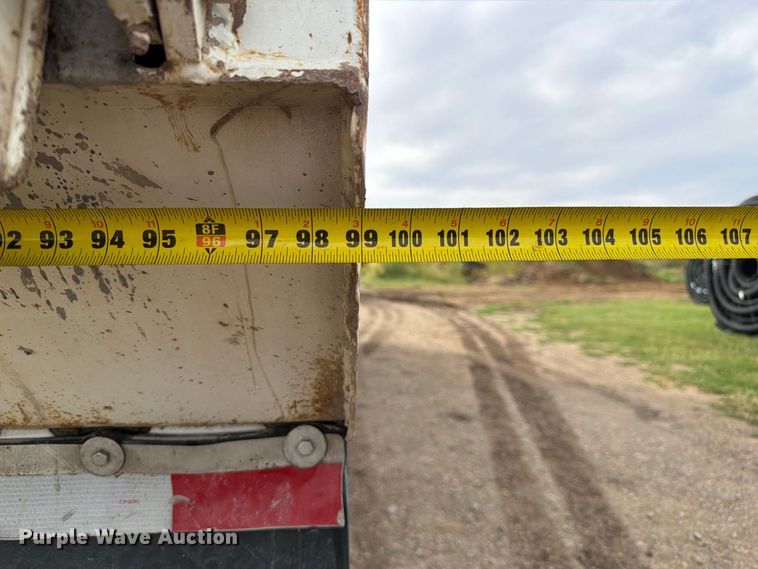 image for item FP3091 1999 Mack RD688S dump truck